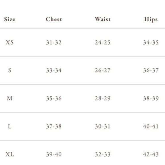 Christy Dawn Florence Dress - Crimson Floral (M) - Picture 6 of 6